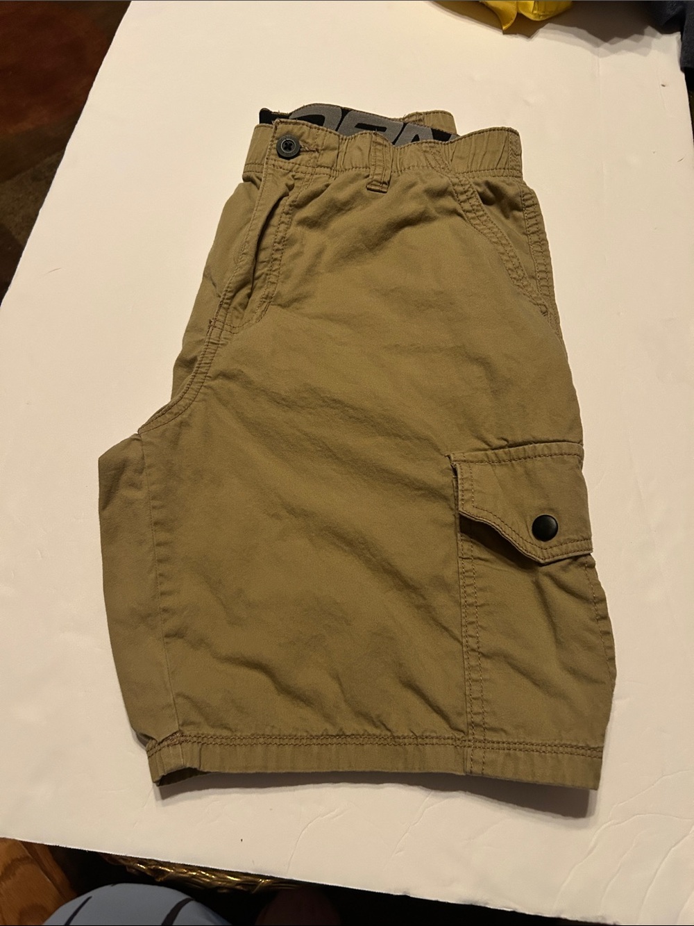 Men's Cargo Shorts in Khaki - Relaxed Fit Utility Short